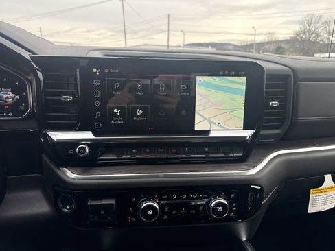 New 2026 GMC Sierra 1500 SLT w/ SLT Premium Package image 25