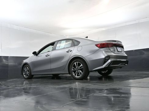 Used 2023 Kia Forte LXS w/ LXS Technology Package FWD image 21