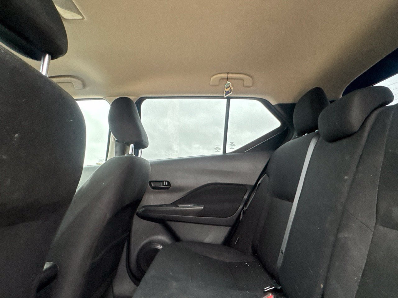 Used 2025 Nissan Kicks Play S FWD image 40