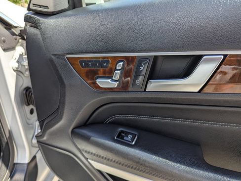 Used 2014 Mercedes-Benz E 350 Cabriolet image 33