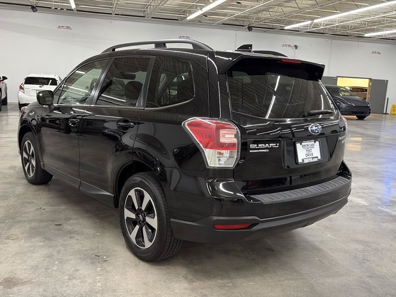 Used 2017 Subaru Forester 2.5i Limited w/ Popular Package #2 AWD/4WD image 10
