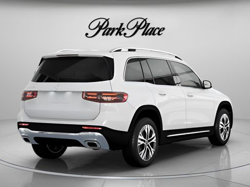 Used 2026 Mercedes-Benz GLB 250 image 20