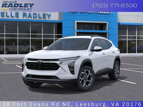 New 2026 Chevrolet Trax LT w/ Driver Confidence Package image 6