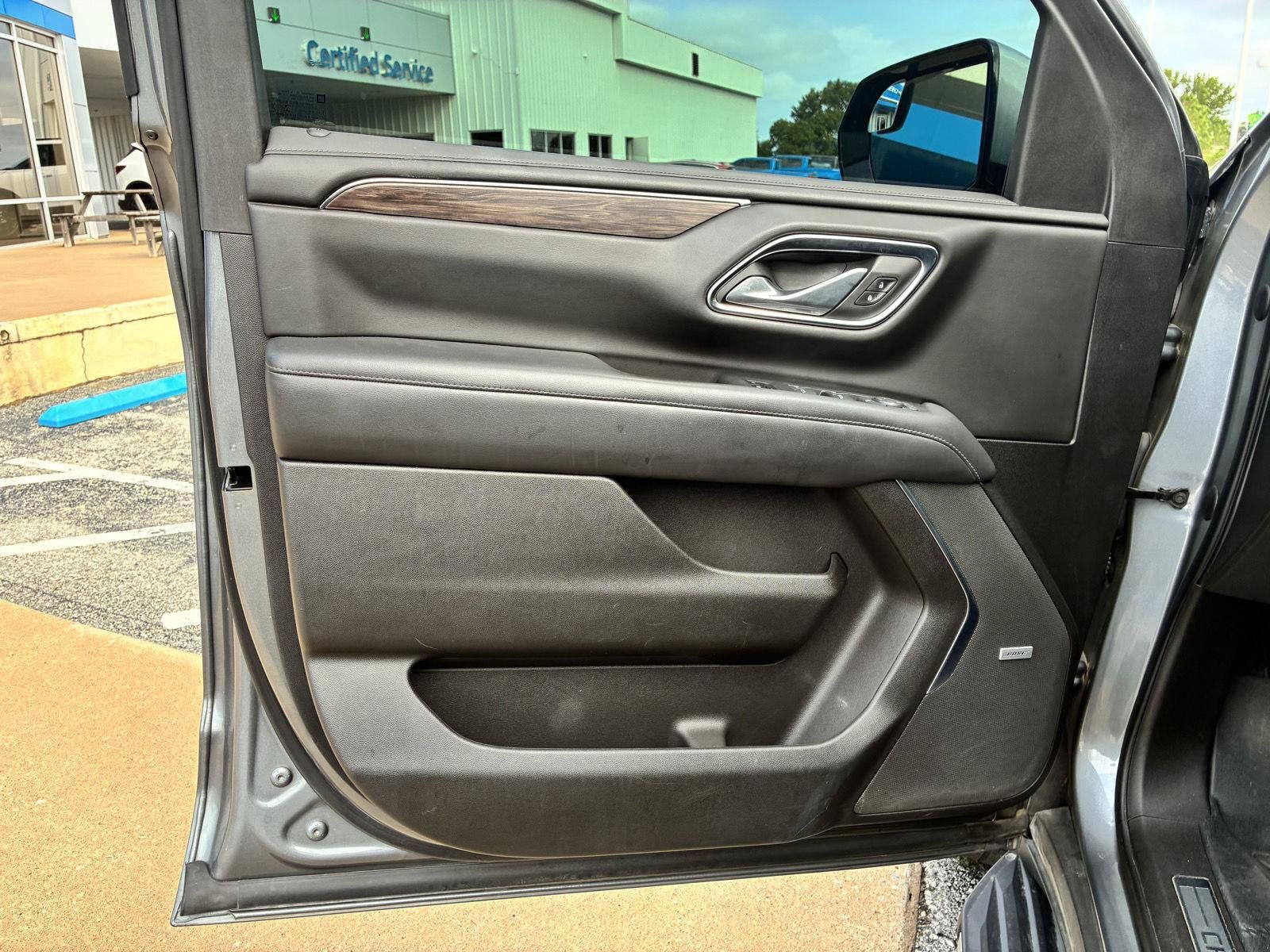 Used 2021 Chevrolet Tahoe LT AWD/4WD image 15