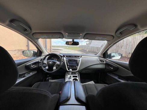 Used 2018 Nissan Murano SV w/ Cargo Package FWD image 14