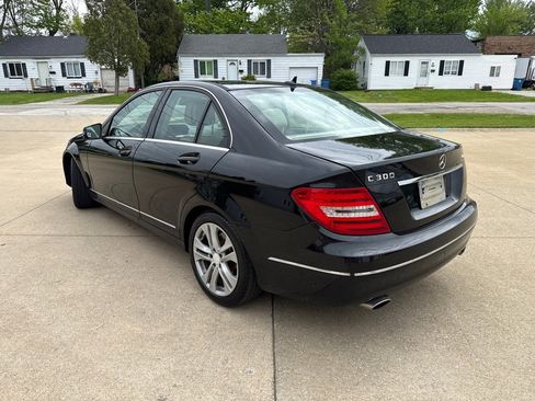 Used 2012 Mercedes-Benz C 300 4MATIC Sedan w/ Premium 1 Pkg image 8
