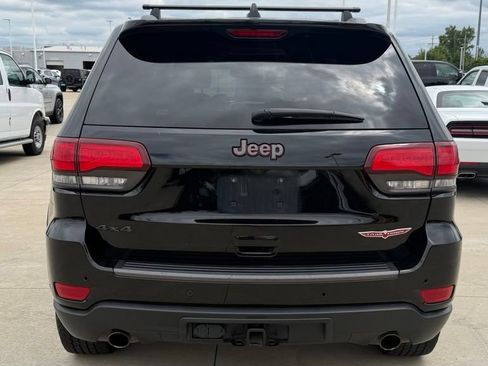 Used 2020 Jeep Grand Cherokee Trailhawk AWD/4WD image 4