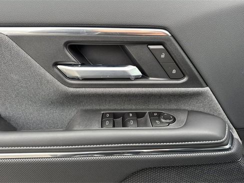 Used 2026 GMC Sierra EV Elevation image 11