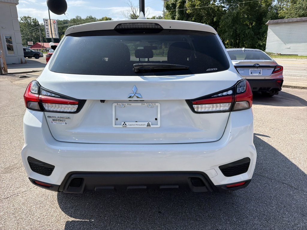 Used 2020 Mitsubishi Outlander Sport ES AWD/4WD image 5