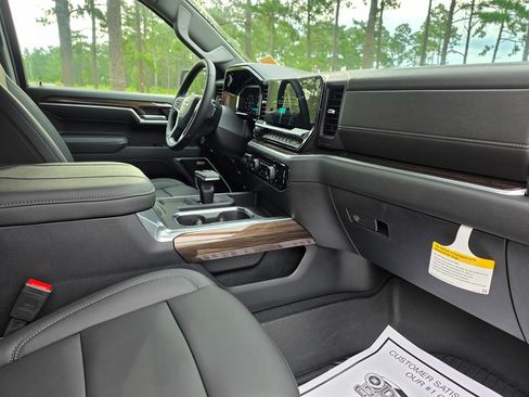 New 2026 Chevrolet Silverado 1500 RST w/ RST All Star Premium Package AWD/4WD image 24