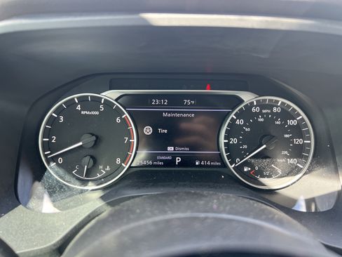 Used 2021 Nissan Rogue SV w/ Premium Package image 21