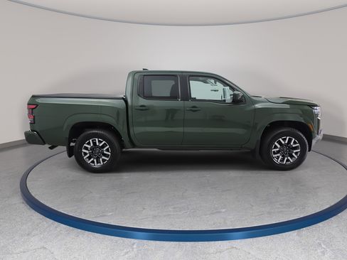 New 2026 Nissan Frontier SV AWD/4WD image 4