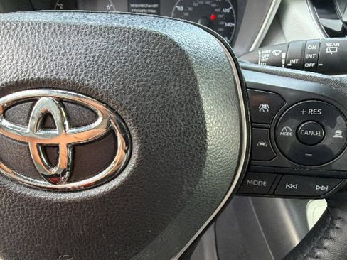 Certified 2023 Toyota Corolla SE FWD image 20