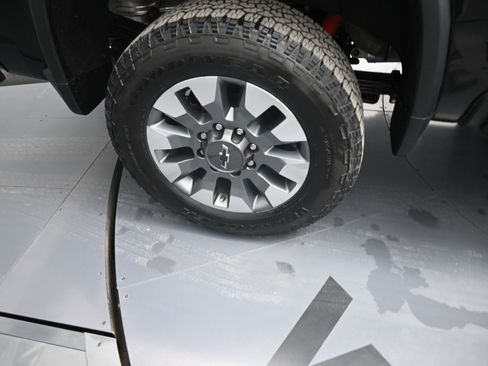 Certified 2023 Chevrolet Silverado 2500 LTZ w/ Carhartt Edition image 21