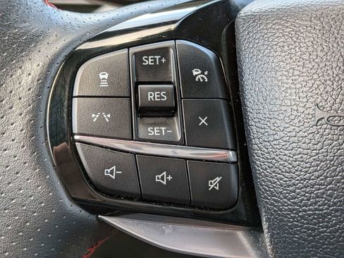 Used 2025 Ford Explorer ST-Line w/ ST-Line Street Pack AWD/4WD image 26