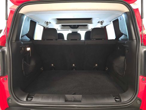 Used 2018 Jeep Renegade Latitude w/ Cold Weather Group AWD/4WD image 30