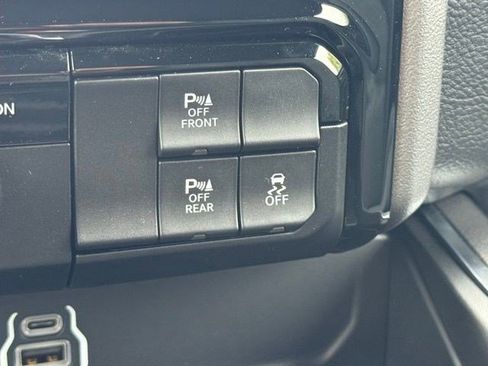 New 2026 RAM 1500 Big Horn AWD/4WD image 23