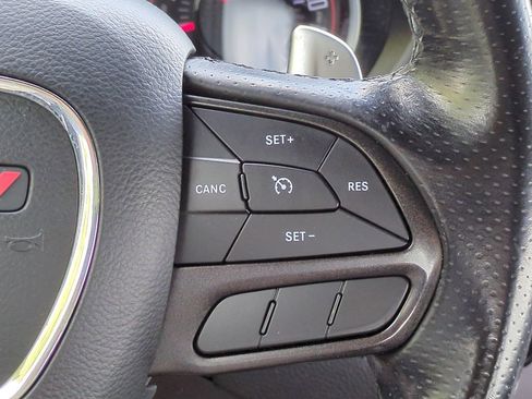 Used 2022 Dodge Challenger R/T RWD image 12