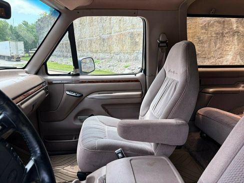 Used 1996 Ford Bronco Eddie Bauer AWD/4WD image 37