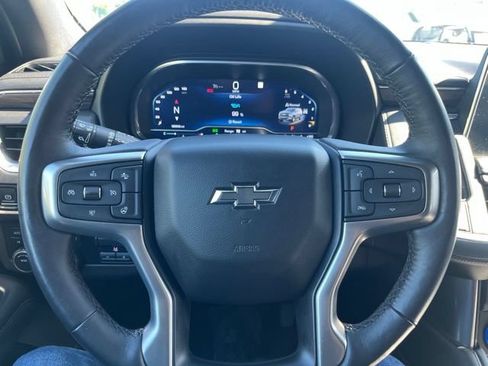 Used 2022 Chevrolet Tahoe Z71 w/ Luxury Package AWD/4WD image 23