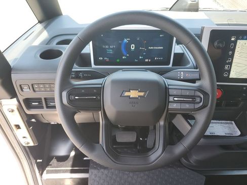New 2025 Chevrolet Brightdrop 400 FWD image 18