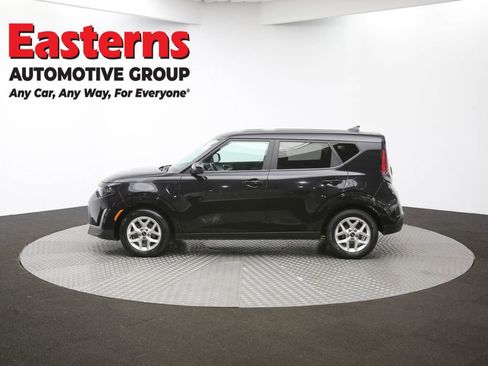 Used 2023 Kia Soul LX w/ Option Group 015 image 56