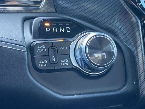 Used 2022 RAM 1500 Limited AWD/4WD image 12