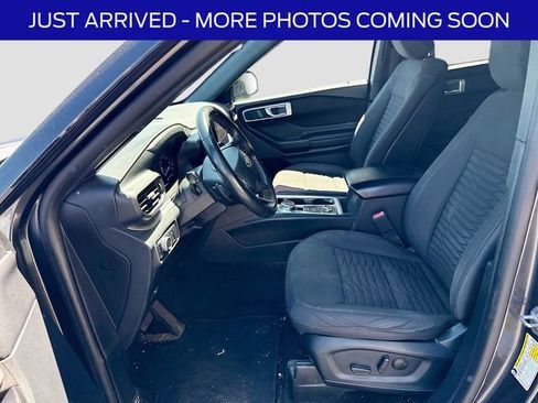 Used 2020 Ford Explorer XLT AWD/4WD image 14