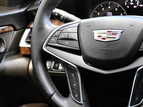 Used 2017 Cadillac CT6 Luxury AWD/4WD image 22