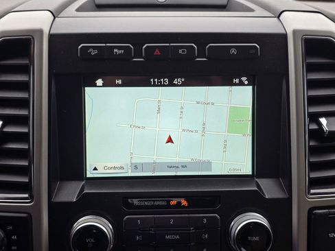 Used 2018 Ford F150 Lariat w/ Equipment Group 502A Luxury image 29