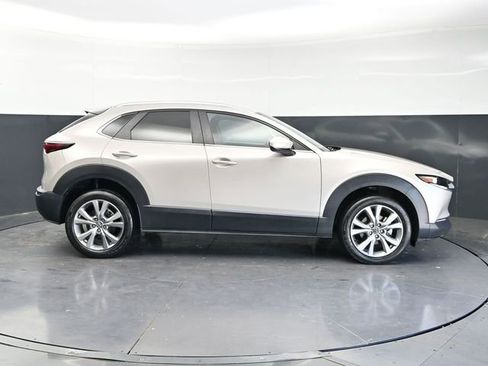 Used 2022 MAZDA CX-30 AWD 2.5 S w/ Select Package image 4