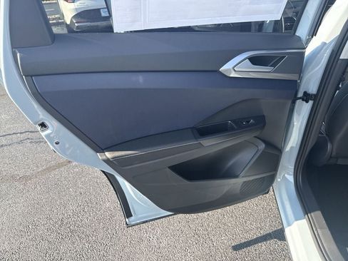 New 2025 Volkswagen Taos SEL image 26