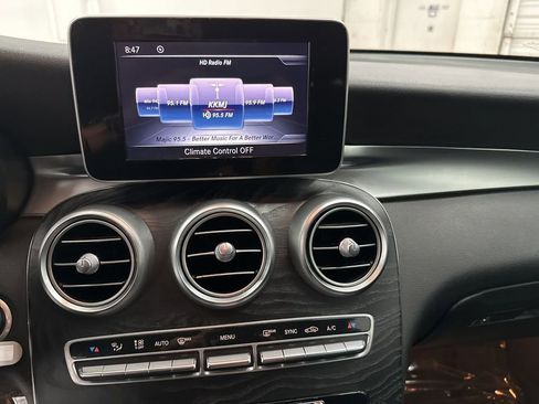 Used 2016 Mercedes-Benz GLC 300 4MATIC image 12