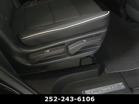 Used 2023 Chevrolet Tahoe Premier AWD/4WD image 44