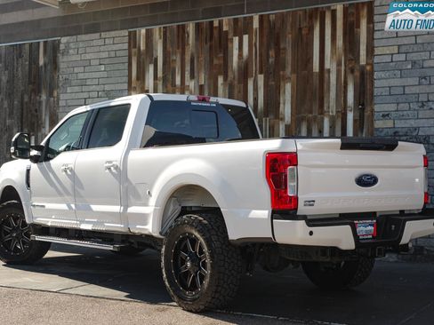 Used 2018 Ford F250 Lariat w/ Lariat Ultimate Package AWD/4WD image 4