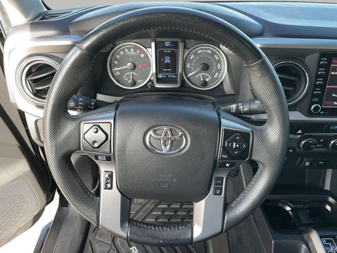 Used 2023 Toyota Tacoma SR5 RWD image 28