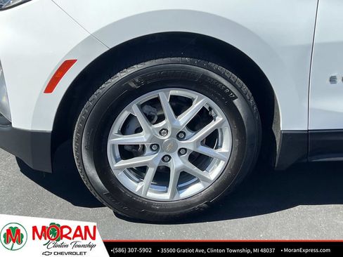 Certified 2024 Chevrolet Equinox LT FWD image 10