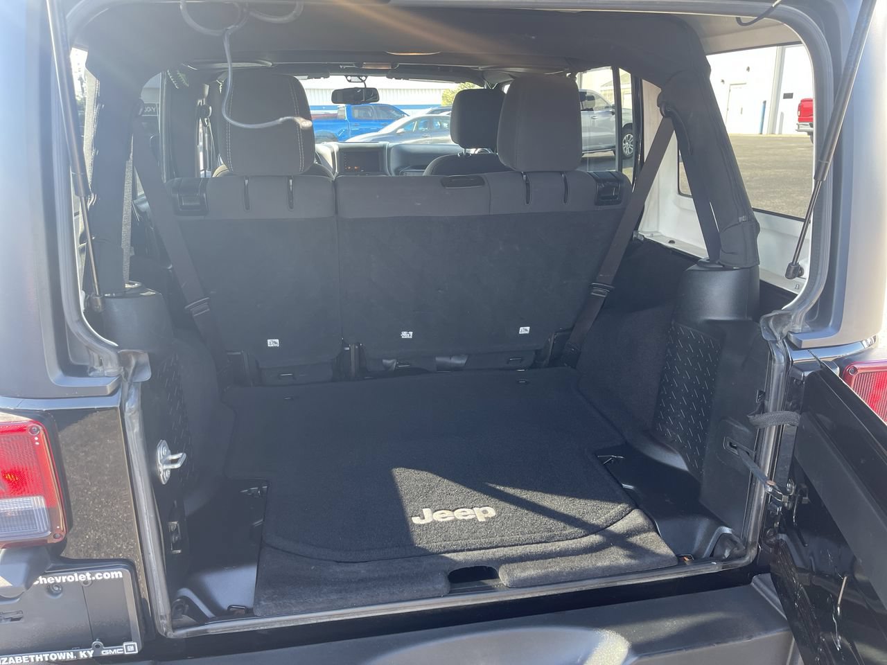 Used 2017 Jeep Wrangler Unlimited Sport w/ Quick Order Package 23S AWD/4WD image 22