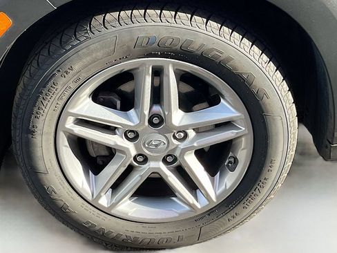 Used 2022 Hyundai Kona SE FWD image 10
