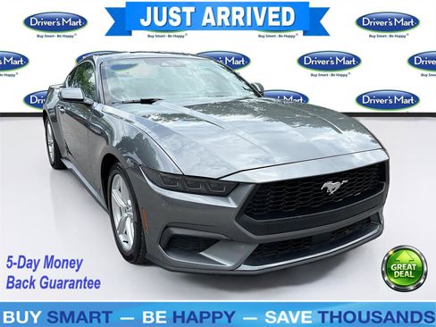 Used 2026 Ford Mustang Premium RWD image 1