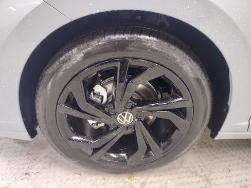 New 2026 Volkswagen Jetta SE image 5