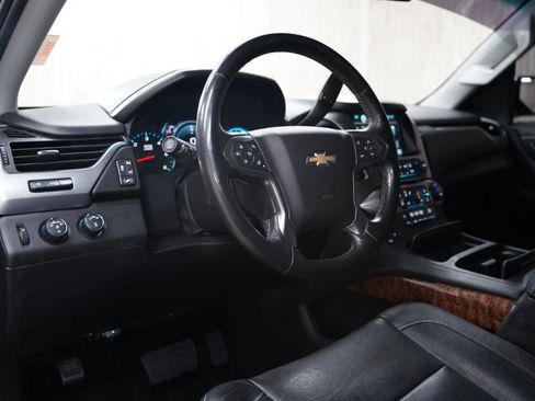 Used 2017 Chevrolet Tahoe Premier AWD/4WD image 11
