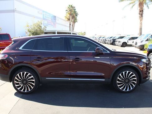 Certified 2022 Lincoln Nautilus Black Label AWD/4WD image 7
