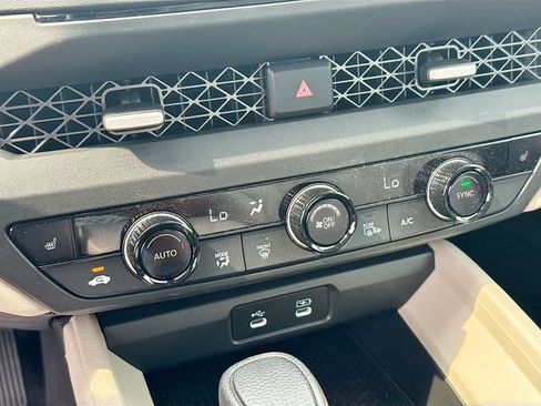Used 2025 Honda Accord SE image 18