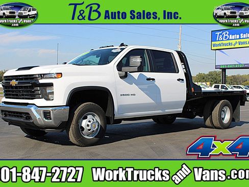 Used 2025 Chevrolet Silverado 3500 W/T w/ WT Convenience Package image 1