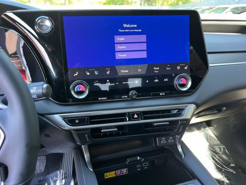 New 2026 Lexus RX 350h AWD/4WD image 22