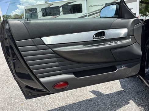 Used 2002 Ford Thunderbird RWD image 21