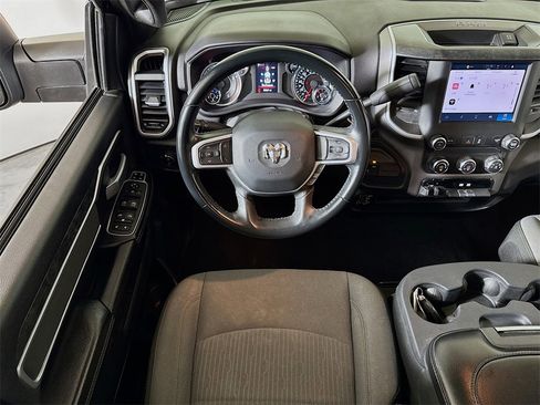Used 2024 RAM 2500 Big Horn image 18