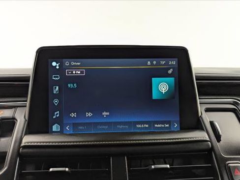 Used 2023 Chevrolet Suburban Premier image 28