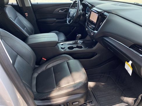 Used 2020 Chevrolet Traverse Premier w/ Redline Edition FWD image 32